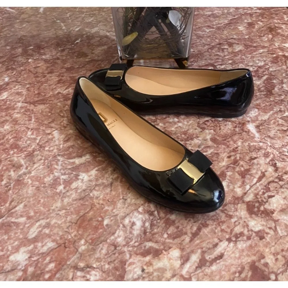 New Bruno Magli Mina Black Patent Leather Bow Ballet Flats Size 40 /US 9, $325